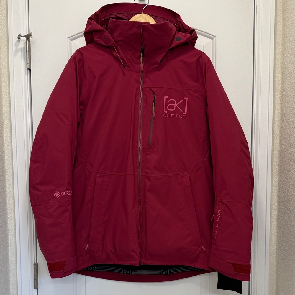 Burton [ak] Gore-Tex Flare Down Snowboard Jacket Raspberry / Wmns Large